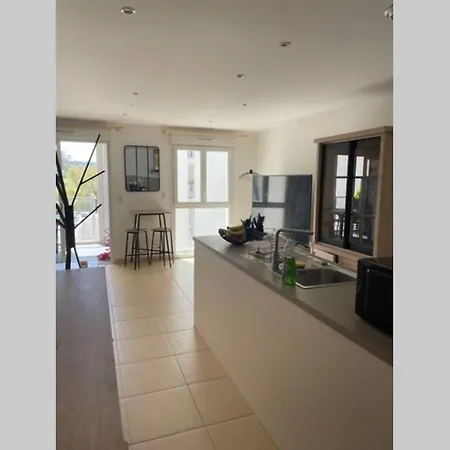 Apartment Location Estival D'Un Charmant Studio Lumineux Ajaccio (Corsica)